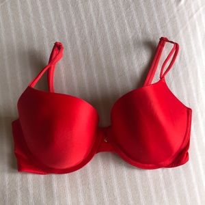 Victoria’s Secret lined demi bra